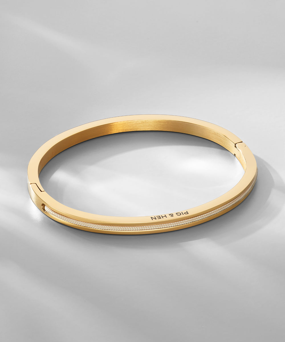 Maya Lou Ivory | Gold