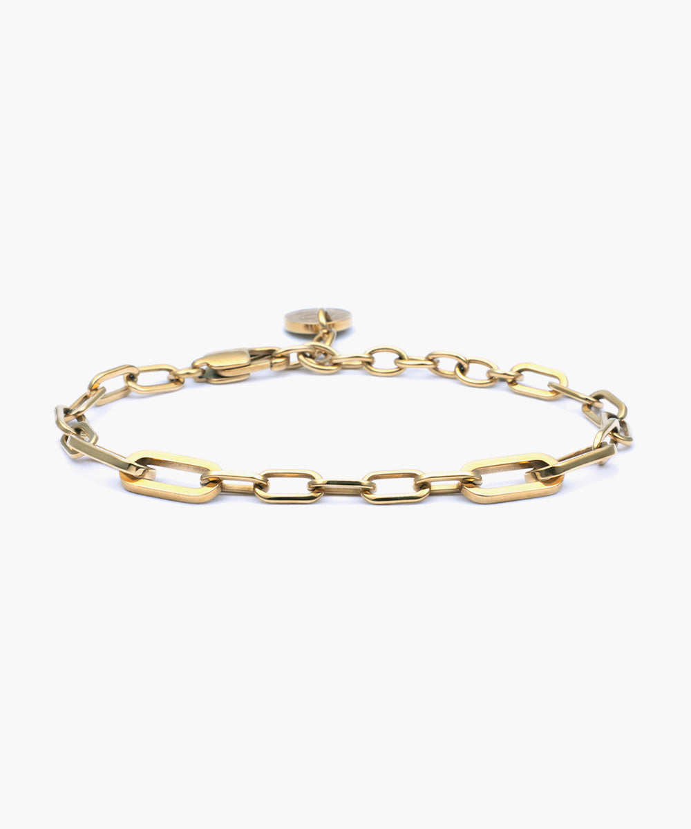Julie | Gold